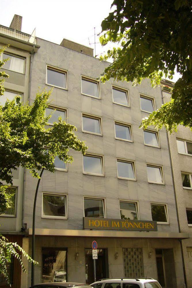 Eu Centralhotel Im Toennchen Dusseldorf Bagian luar foto