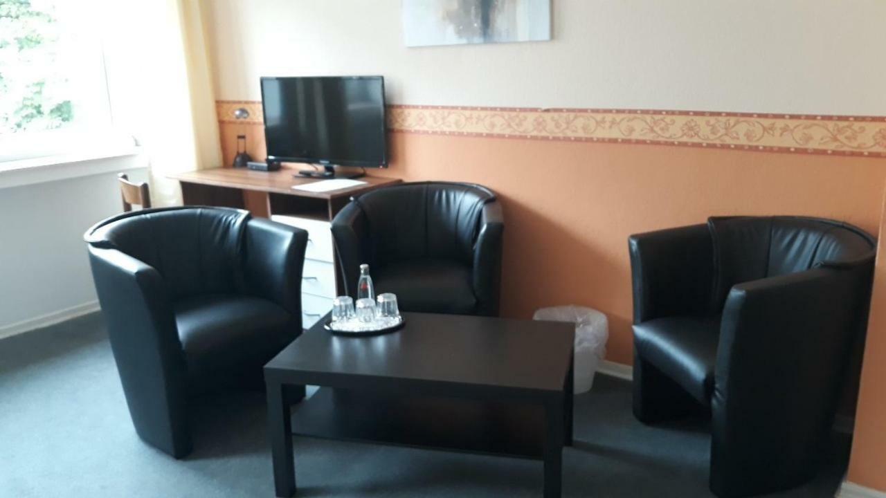Eu Centralhotel Im Toennchen Dusseldorf Bagian luar foto